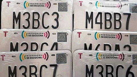 En todos los casos el costo de la reposición por extravío, robo, deterioro o destrucción, sería en el mismo de la emisión de la placa