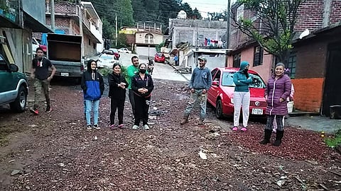 Esta es una de las demandas que aquejan a los habitantes de esta colonia desde hace varios años, pues la vialidad queda intransitable sobre todo en épocas de lluvia