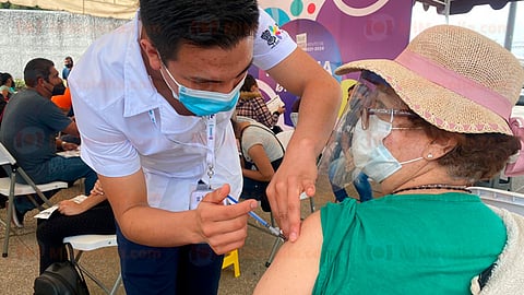 Aplicadas, 35 mil dosis de vacunas contra Covid en Morelia y Uruapan: SSM