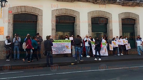 Actualmente sólo a un 30 por ciento de los padres de familia les llega los apoyos, denuncian