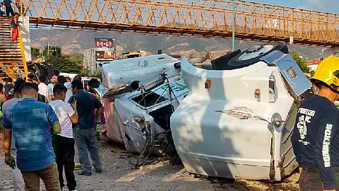 En el tráiler viajaban cerca de 107 migrantes