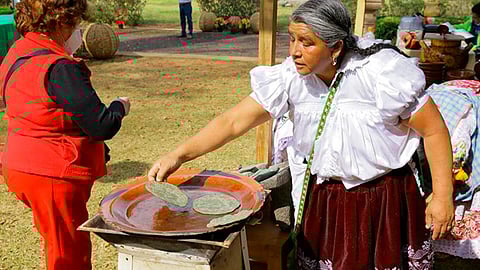 Este domingo, último día de cocineras tradicionales en Casa Michoacán