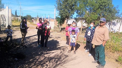 Un habitante de Maravatío indicó que durante muchos años habían tenido que estar viviendo entre el polvo y el lodo