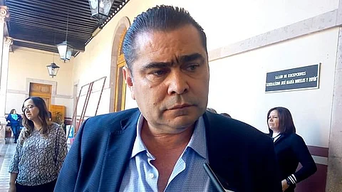 “Ha faltado que algunos diputados y sus colaboradores respeten las medidas sanitarias...", señaló