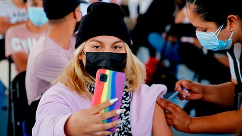 Se aplicará Pfizer y AstraZeneca