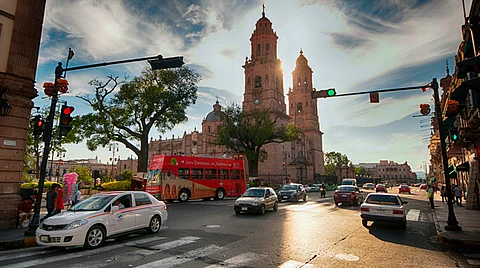 Morelia alcanzará los 25°C este martes; UV, extremo desde el mediodía
