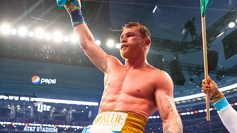 En noviembre pasado el "Canelo" venció a Caleb Plant