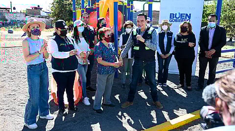 Son más de 20 lugares los que recibieron los juegos infantiles y gimnasios