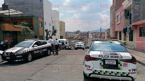 Uniformados acordonaron el área y avisaron a la Fiscalía General del Estado