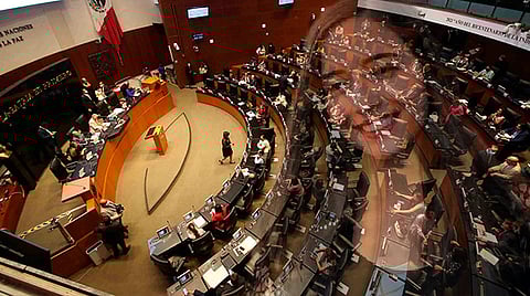 Senado y Diputados guardan minutos de silencio por Debanhi y víctimas de feminicidio