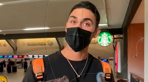 la reportera siguió haciendo preguntas hasta que Speitzer tronó y la encaró