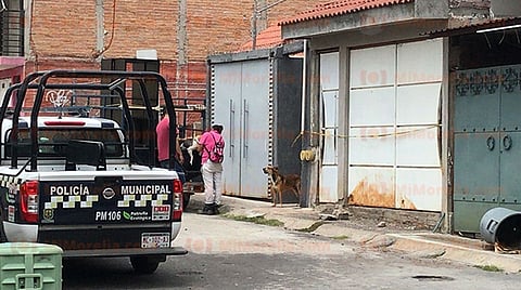 Hallan cadáver de hombre al interior de una casa en fraccionamiento de Morelia