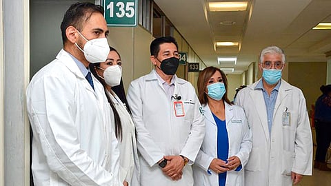 La directora de Prestaciones Médicas, doctora Célida Duque supervisó las actividades que se realizan en la UMAE Hospital General del Centro Médico Nacional La Raza