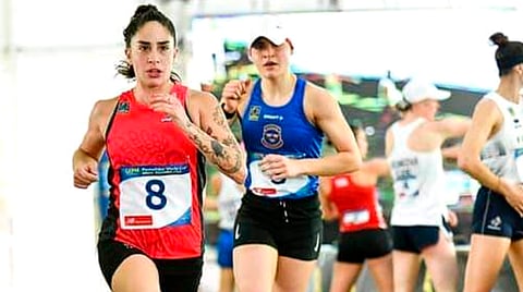 Mayan Oliver cierra en peldaño 18 y Duilio Carrillo en 15