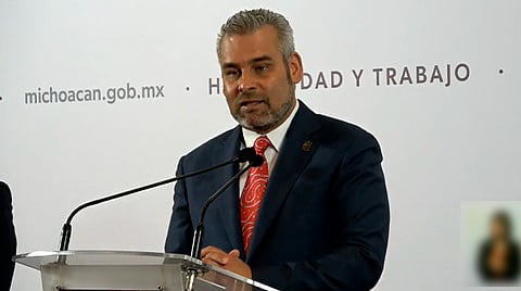 Bedolla exhortó a la comunidad a que regularice su situación, porque sólo se tiene un convenio con el Ayuntamiento de Paracho