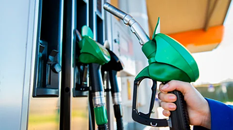 ¿Menos de $24 el litro? Así los precios de gasolina en México, según Profeco