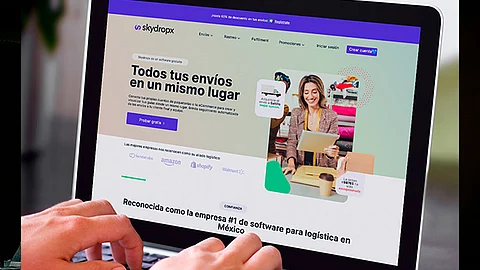 Esta plataforma tiene varios tipos de pago, también permite agregar créditos a tu cuenta personal en la página, con la seguridad correspondiente