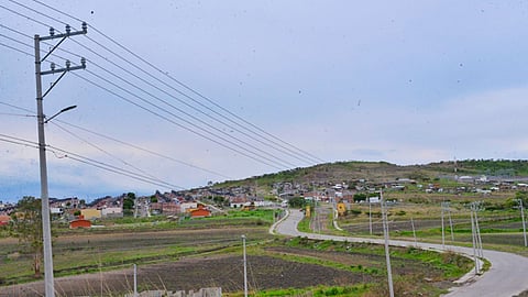 Coloca Tarímbaro luminarias en fraccionamientos Misión Del Valle y Ruiseñores