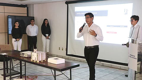 Este encuentro permitió la integración y trabajo conjunto entre estudiantes y los profesores