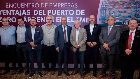 Fortalecerán industriales del aceite la relación comercial con el Puerto Lázaro Cárdenas