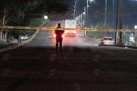Peatón muere atropellado en el periférico de Morelia, cerca de la TAM