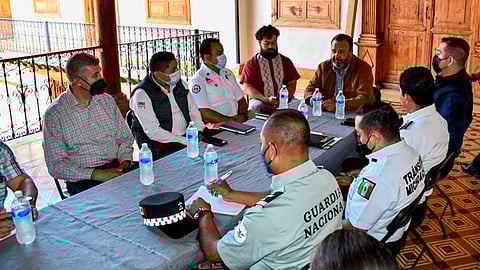 Realiza Ayuntamiento mesa de trabajo para garantizar seguridad a visitantes en #Encantóyate en Pátzcuaro