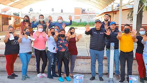 Invitó a los docentes a ponerse en contacto al 4431815604 para echarles una mano y tengan un regreso a clases seguro