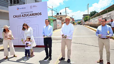 El gobernador inauguró las calles Morelos y Azucareros construidas con recursos del Faeispum
