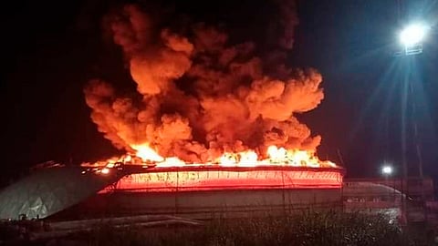 Confirman un muerto y 121 lesionados por incendio en Cuba