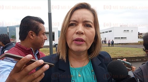 Federalización de la nómina, sin afectación por relevo en la SEP: Yarabí Ávila