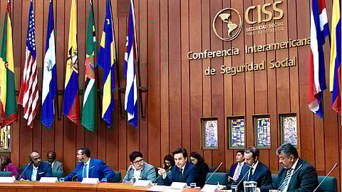 Es tiempo de sustituir la política de bloqueos y de malos tratos por la opción de respetarnos, caminar juntos y asociarnos por el bien de América: Zoé Robledo