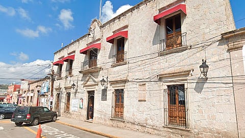 El método de selección será por medio de los impulsores de este ejercicio, quienes determinarán quienes son los mejores perfiles para integrar el proyecto