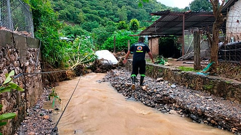 Al menos 3 heridos y 11 municipios afectados en Guerrero por paso de Lester