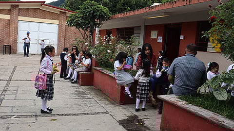 El objetivo es construir ambientes escolares seguros e incluyentes para niños y adolescentes michoacanos