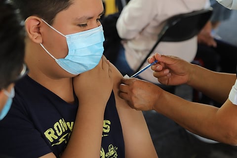 Casi 300 mil menores michoacanos completaron esquema de vacunación anticovid19