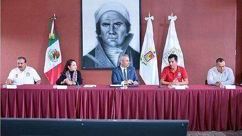 En menos de 24 horas después de haberse reunido con los trabajadores, hoy concluye la huelga, por lo que desde mañana se reactivarán las labores en esta planta