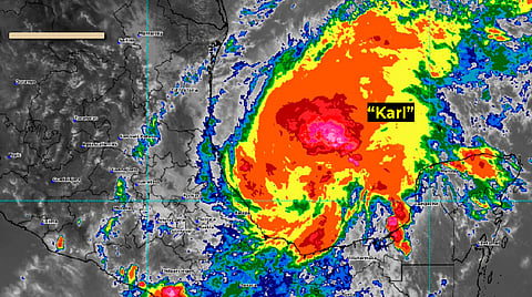 Tormenta tropical Karl se dirige hacia Veracruz; llaman a extremar medidas de protección