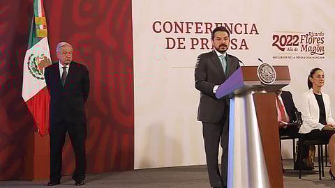 La distribución por estados de los médicos especialistas es: Nayarit, 92; Colima, 55; Campeche, 54; Baja California Sur, 30; Zacatecas, 10; Sonora, 17; Oaxaca, 61; Veracruz, 7, y Tlaxcala, 26