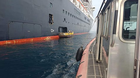 En altamar, marinos rescatan a tripulante de un crucero en Lázaro Cárdenas