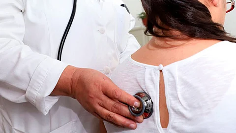 En el año, la SSM ha diagnosticado y atendido un total de mil 143 casos de neumonía, de los cuales 567 fueron hombres y 576 mujeres