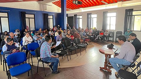 Recibe Ayuntamiento de Ario de Rosales, pliego petitorio de antorchistas