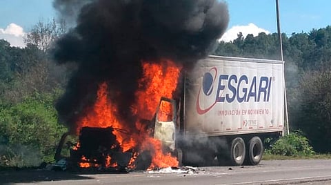 8 de cada 10 michoacanos piden que egresados normalistas lleven juicio en prisión: encuesta