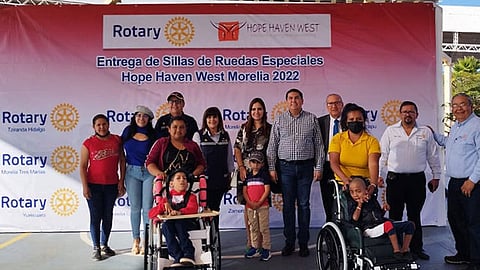 Esto como parte de la convocatoria “Jornada de Entrega de Sillas de Ruedas Especiales”