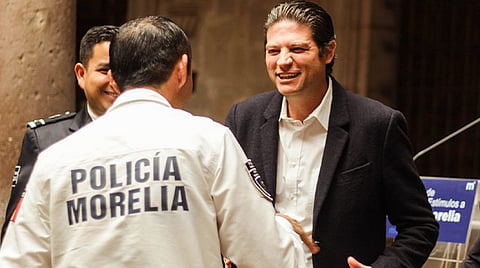 Habrá aumento de sueldo a policías de Morelia en 2023, adelanta Alfonso Martínez