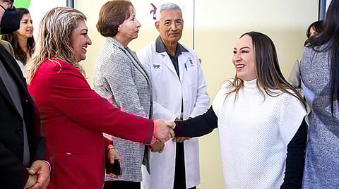 Reconocen a trabajadores del CREE por sus 35 años de servicio