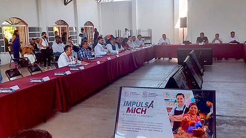 En el caso de los municipios incluidos en la Declaratoria de Desastre Natural, la Sedeco canalizó apoyos por 2 millones 516 mil 932 pesos