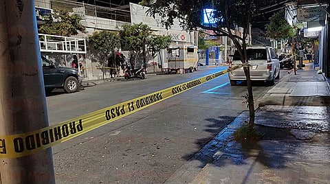 Michoacán: atacan a tiros a oficial que les prohibió paso, pero matan a mujer que pasaba