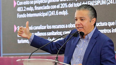 Exhortó a las autoridades locales de Michoacán a conocer más sobre el esquema innovador del Fondo Intermunicipal y participar de manera decidida con proyectos viables que impulsen el desarrollo regional