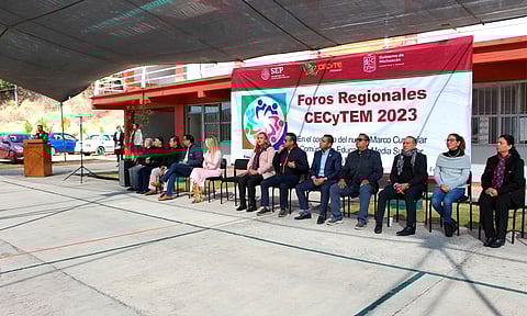 Participan en Foro Regional 13 planteles de la región Oriente