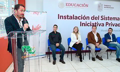 Claudio Méndez felicitó a los titulares del Cecytem y de la Canirac Michoacán por atender la creciente competitividad que plantea la economía global